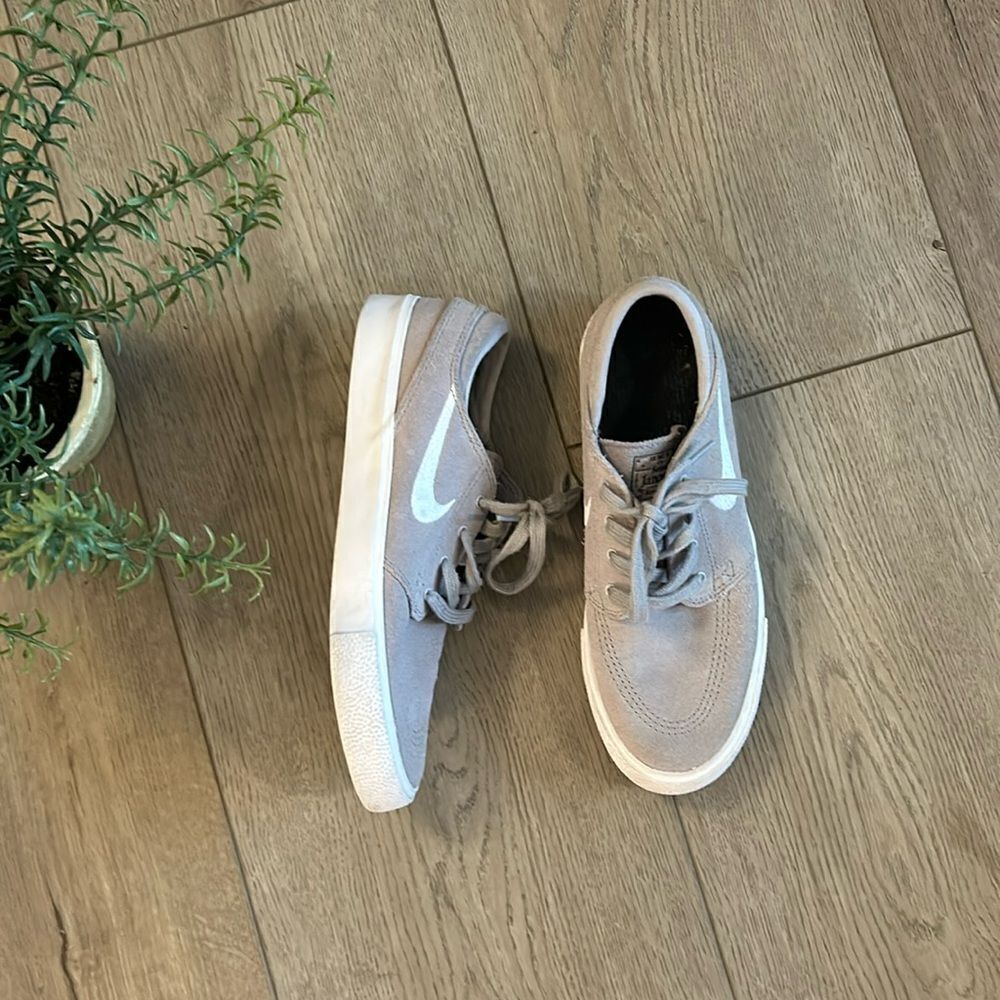 *RARE* NIKE SB ZOOM STEFAN JANOSKI RM ATMOSPHERE GRAY SUEDE SNEAKERS SIZE 6.5 - Picture 2 of 11